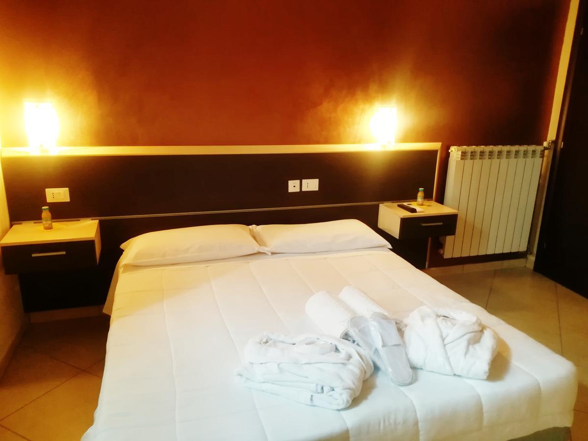 New Hotel Europa Crevalcore Экстерьер фото